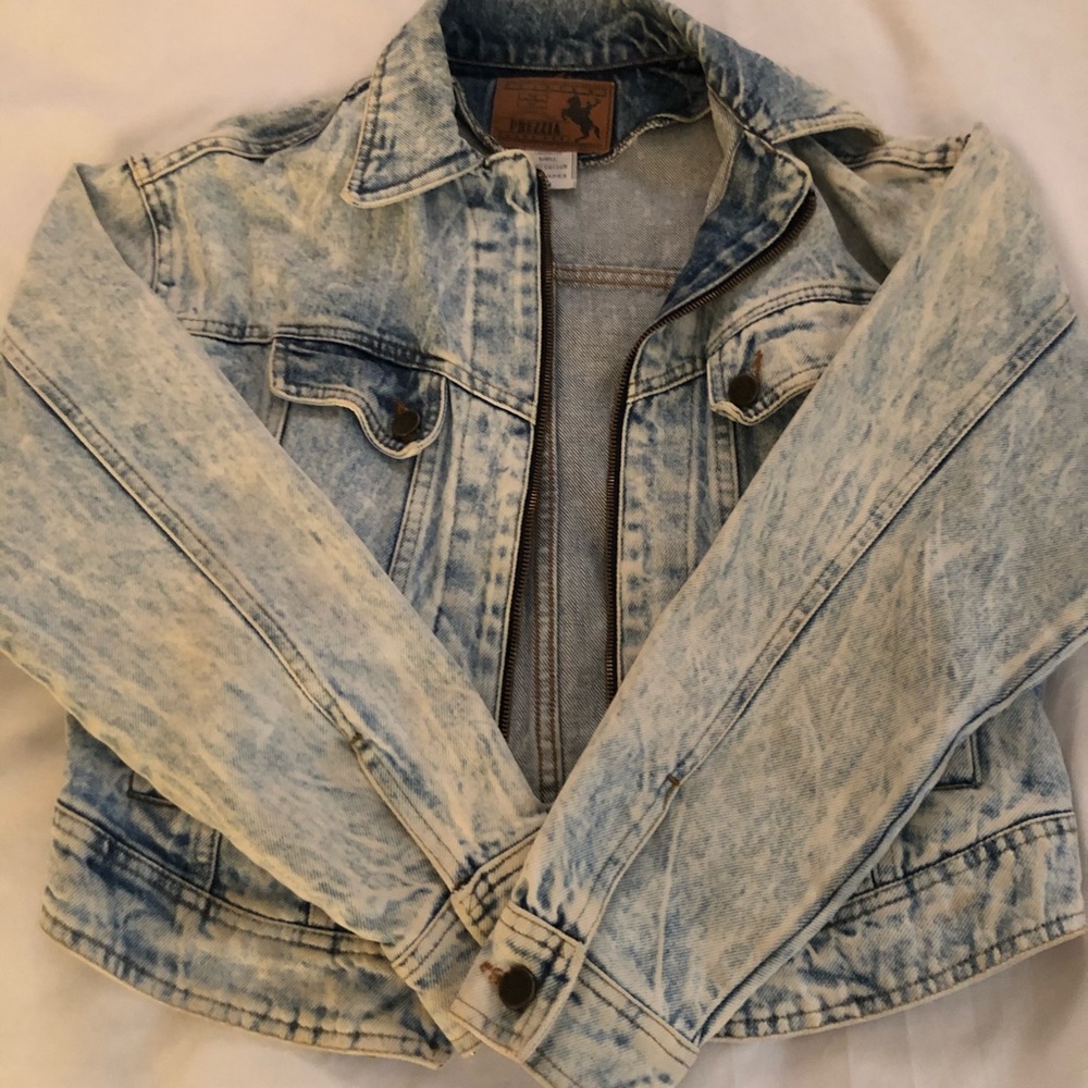 Vintage denim cropped jacket size medium